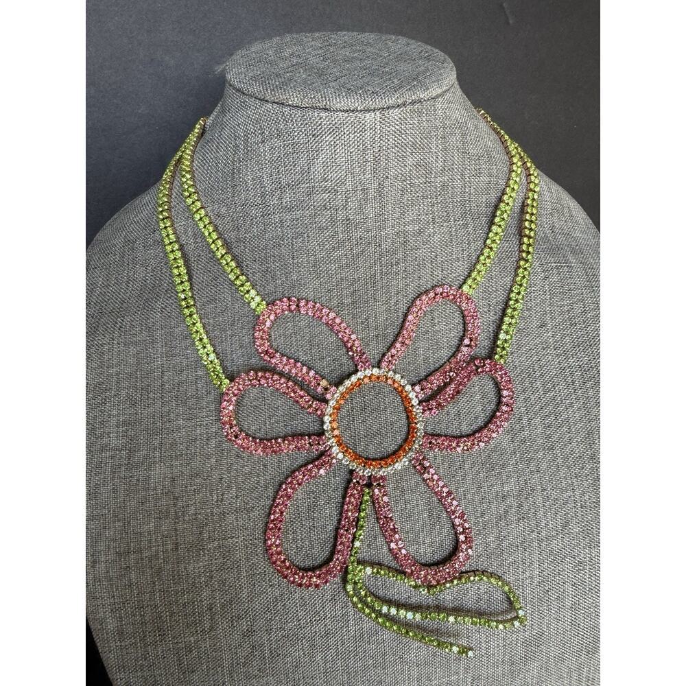 Zara Daisy Couture Rhinestone Necklace Pink Necklace Cocktail Statement Abstract
